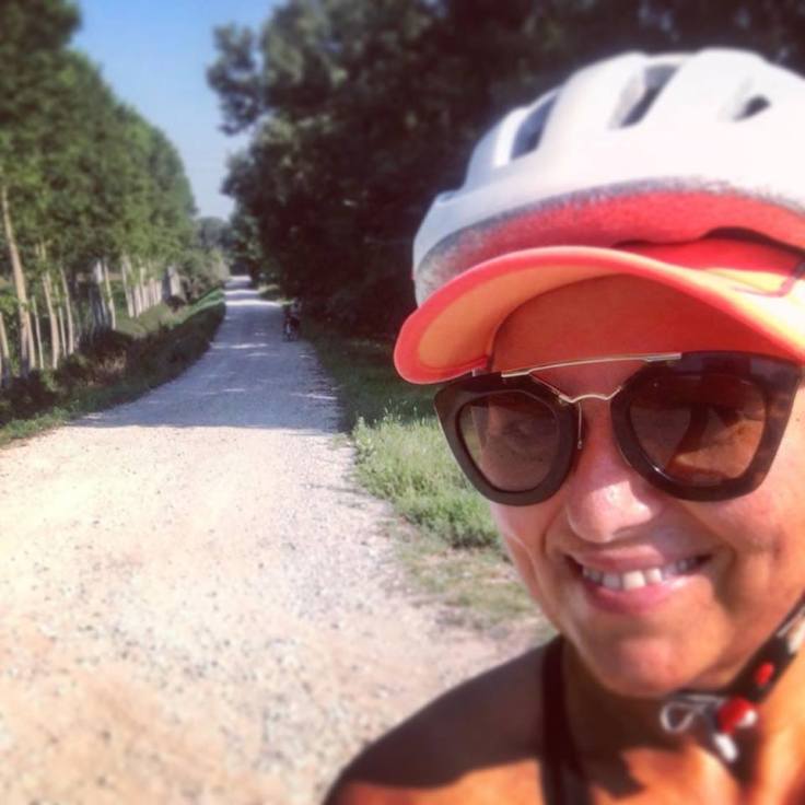 elisabetta copertina